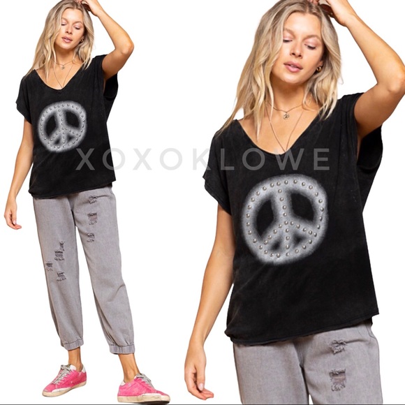 POL Black Studded Peace Sign Premium Graphic Tee - Picture 3 of 17